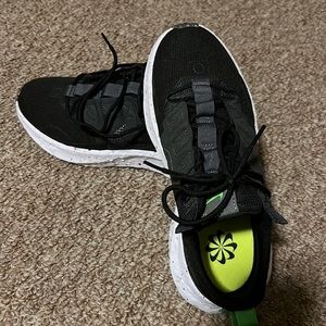 Worn once. Nike Crater Impact. Womens size 7.